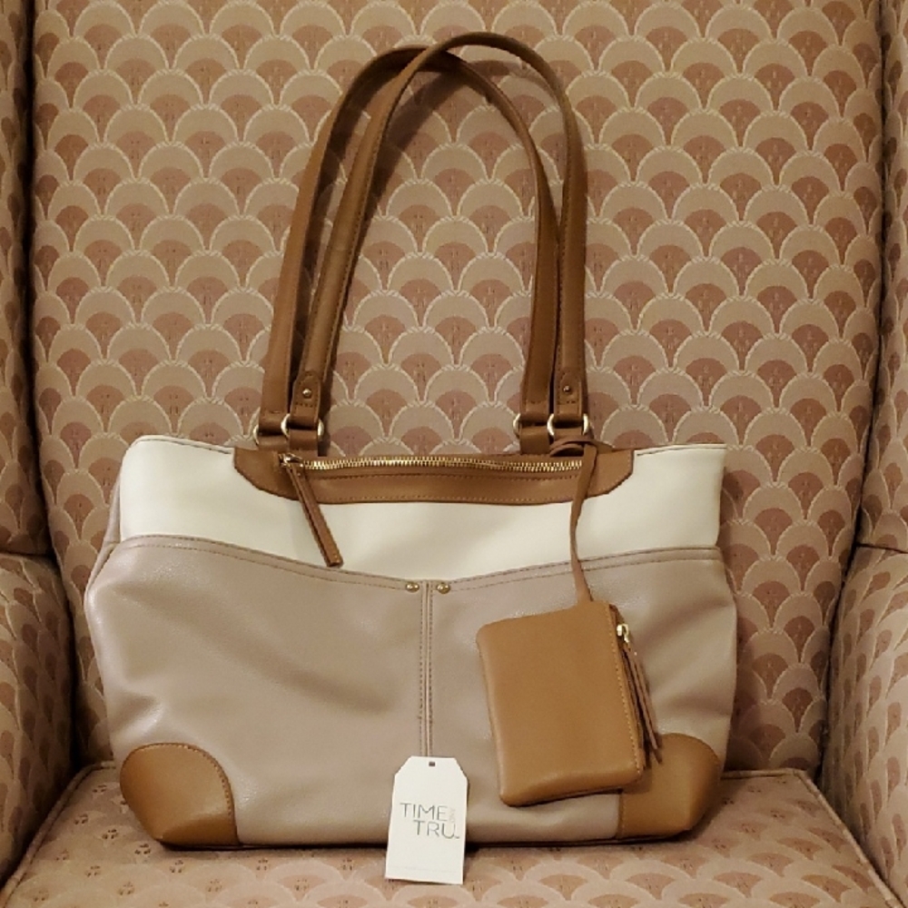 Time and Tru Elegant Tan and Cream Tote